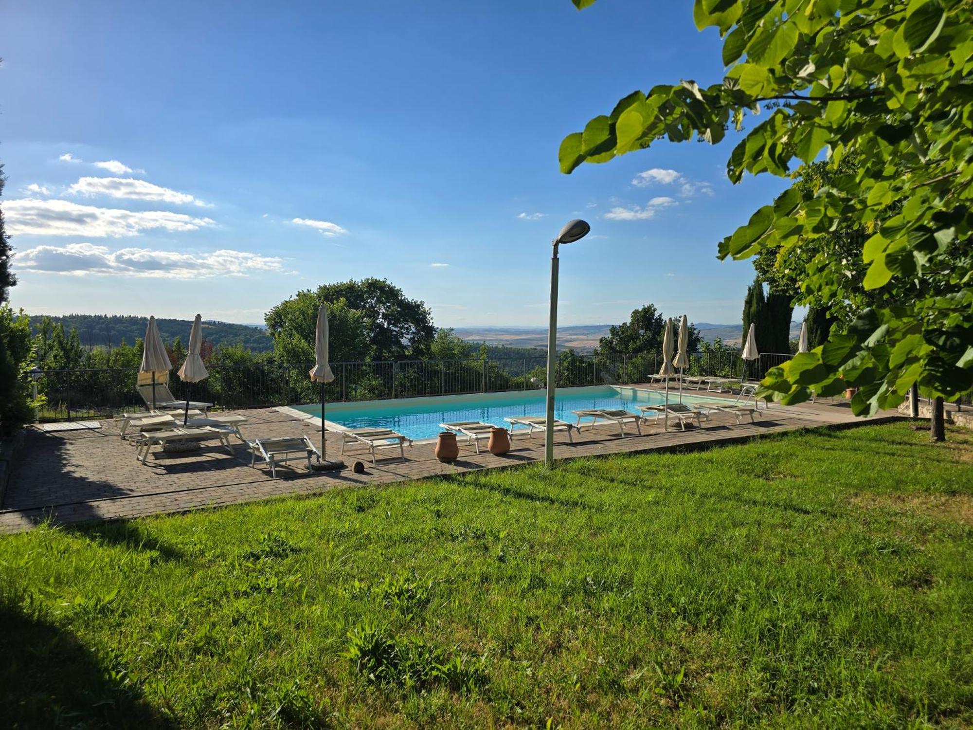 Apartamento Finestra Della Val D'Orcia Contignano Exterior foto