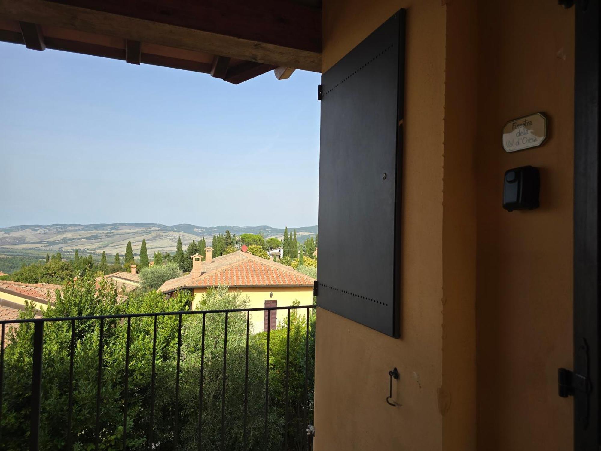 Apartamento Finestra Della Val D'Orcia Contignano Exterior foto