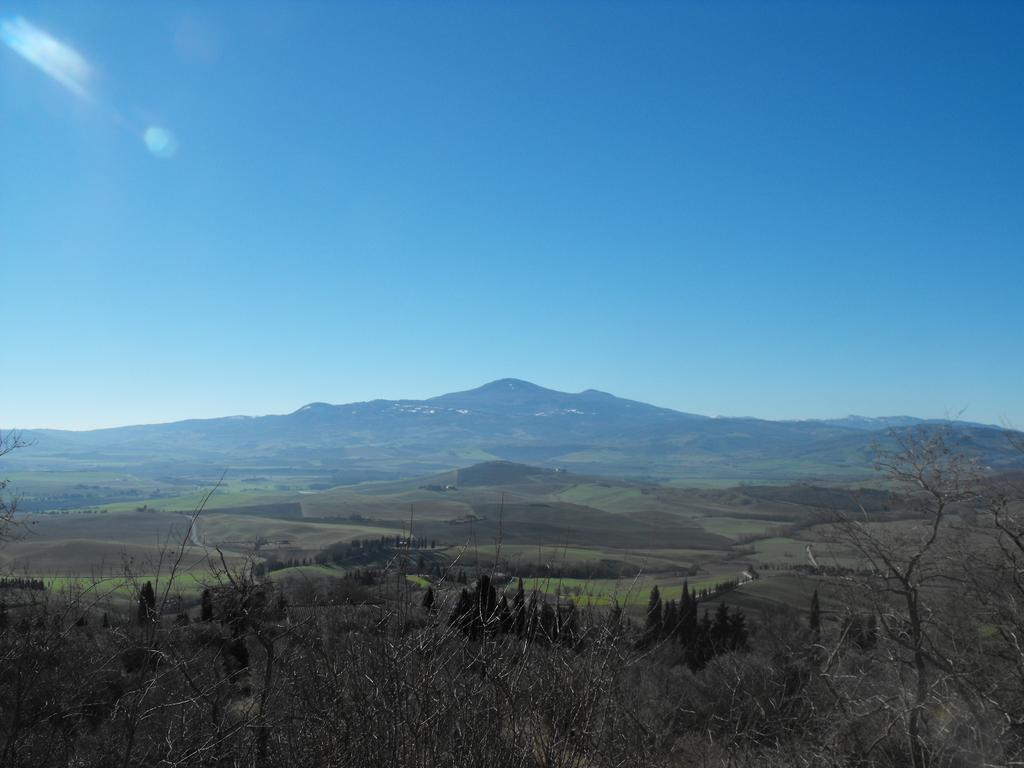 Apartamento Finestra Della Val D'Orcia Contignano Habitación foto